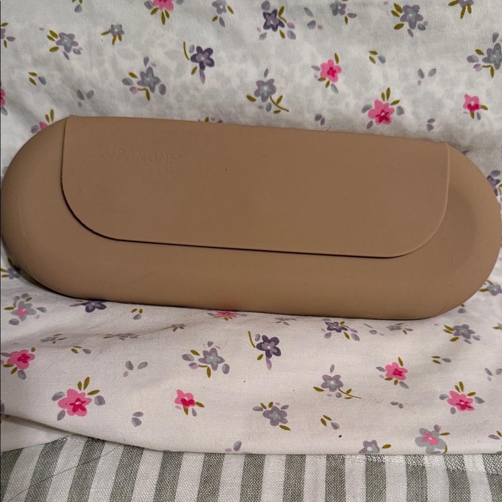 Neutral Tan Clutch with Magnetic Flap